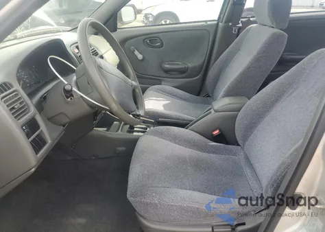 2000 Suzuki Esteem Gl из США, поврежденный, VIN JS2GB41S8Y5184253